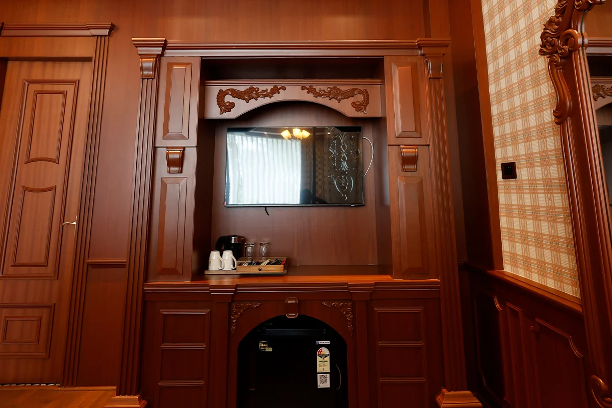 MAHARAJA SUITE ROOM 6